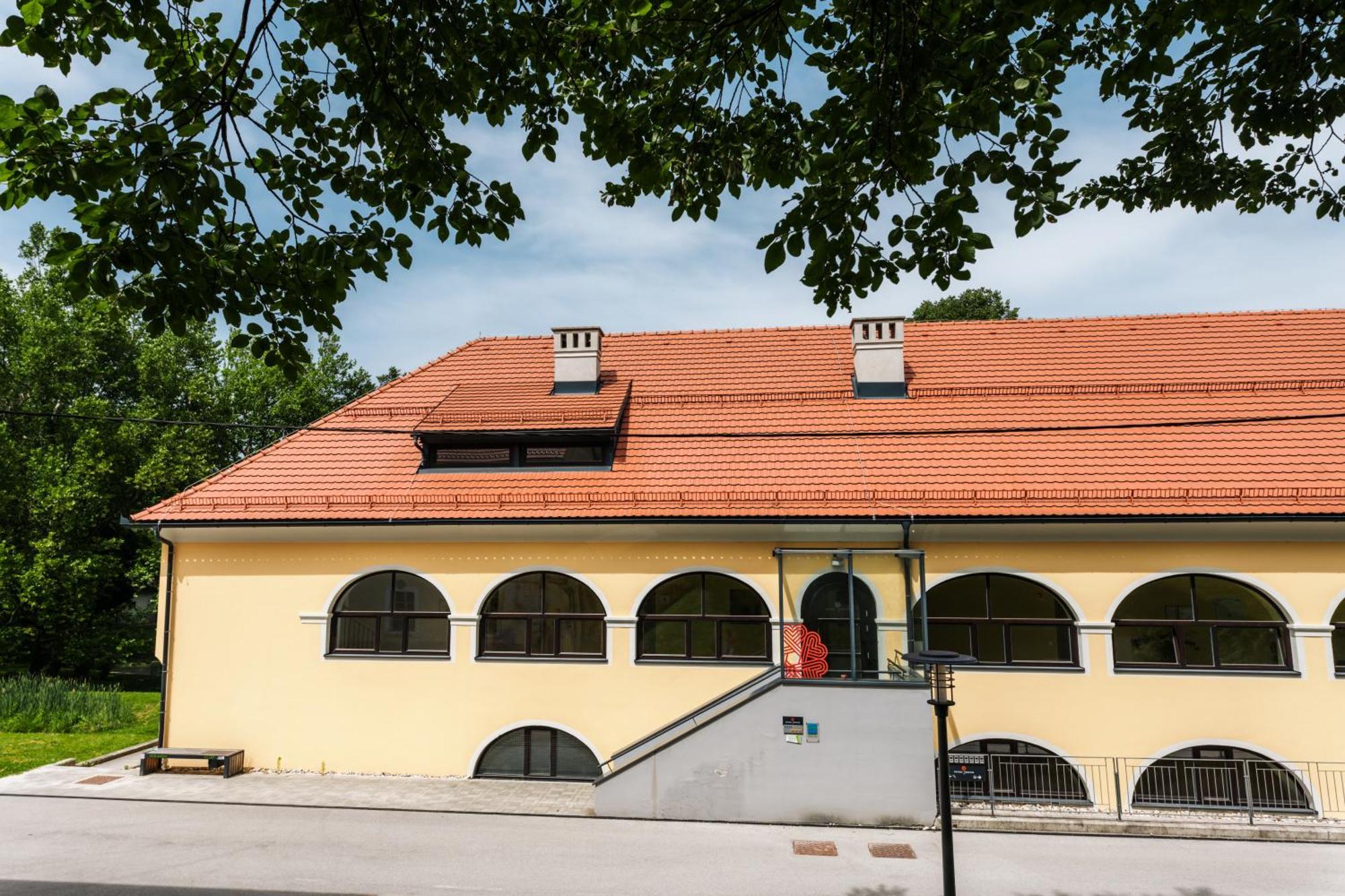Dvorec Trebnik - Sobe Slovenske Konjice Dış mekan fotoğraf